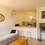 Frejus Plage Le Mediterranee 2 T2 50M2 Climatise